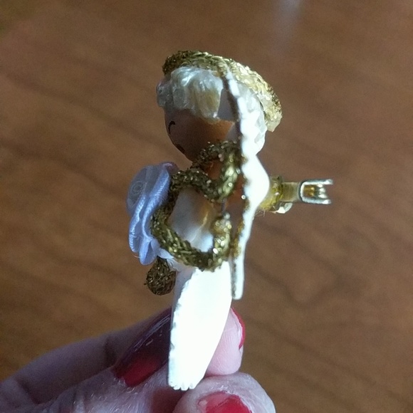 Angel Pin - Picture 4 of 4